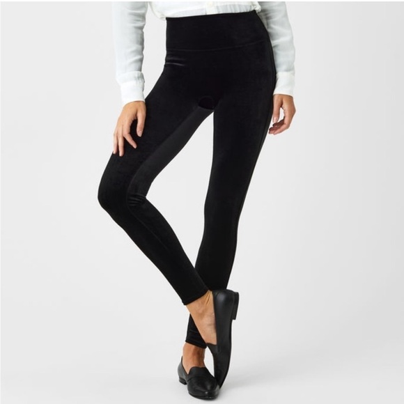 EUC Spanx Velvet Leggings ✧ Black ✧ Size Large